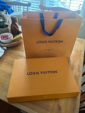 NEW Louis Vuitton Box